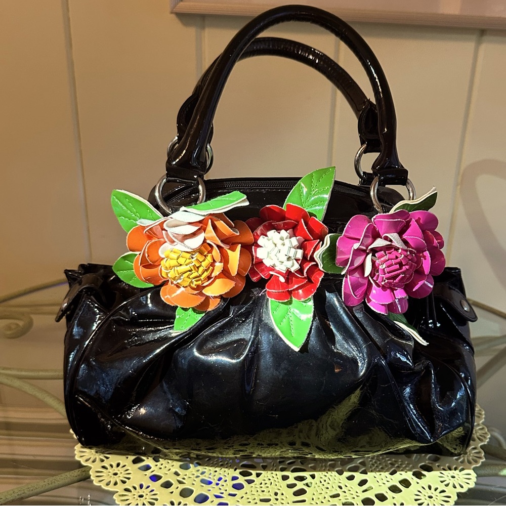 Vintage Floral Embellished Black Handbag
